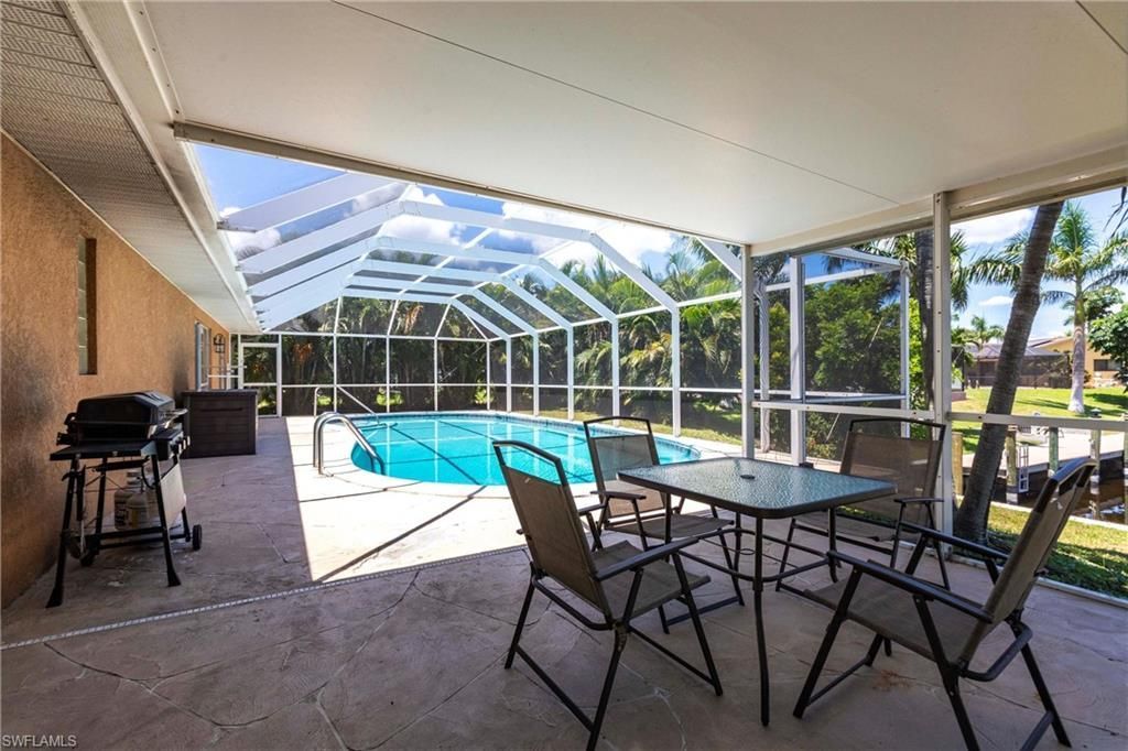 1623 SE 39th Ter, Cape Coral, FL 33904 Photo