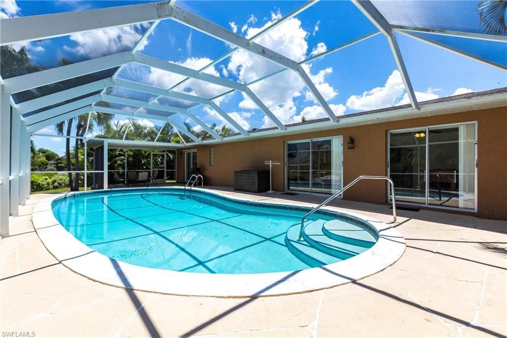 1623 SE 39th Ter, Cape Coral, FL 33904 Photo