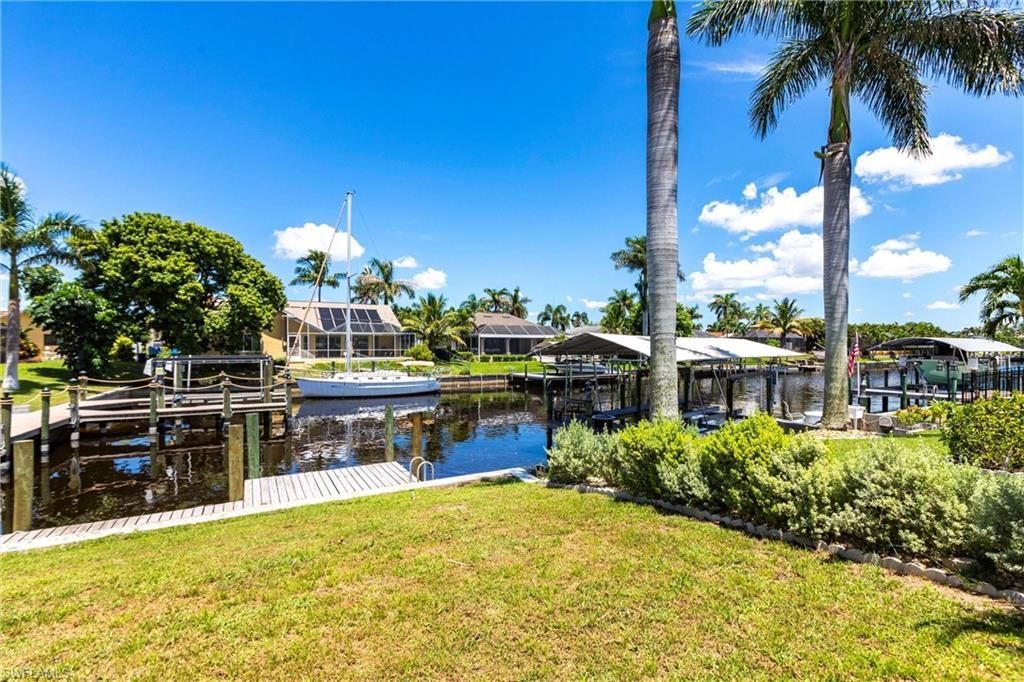 1623 SE 39th Ter , Cape Coral, FL 33904 Photo