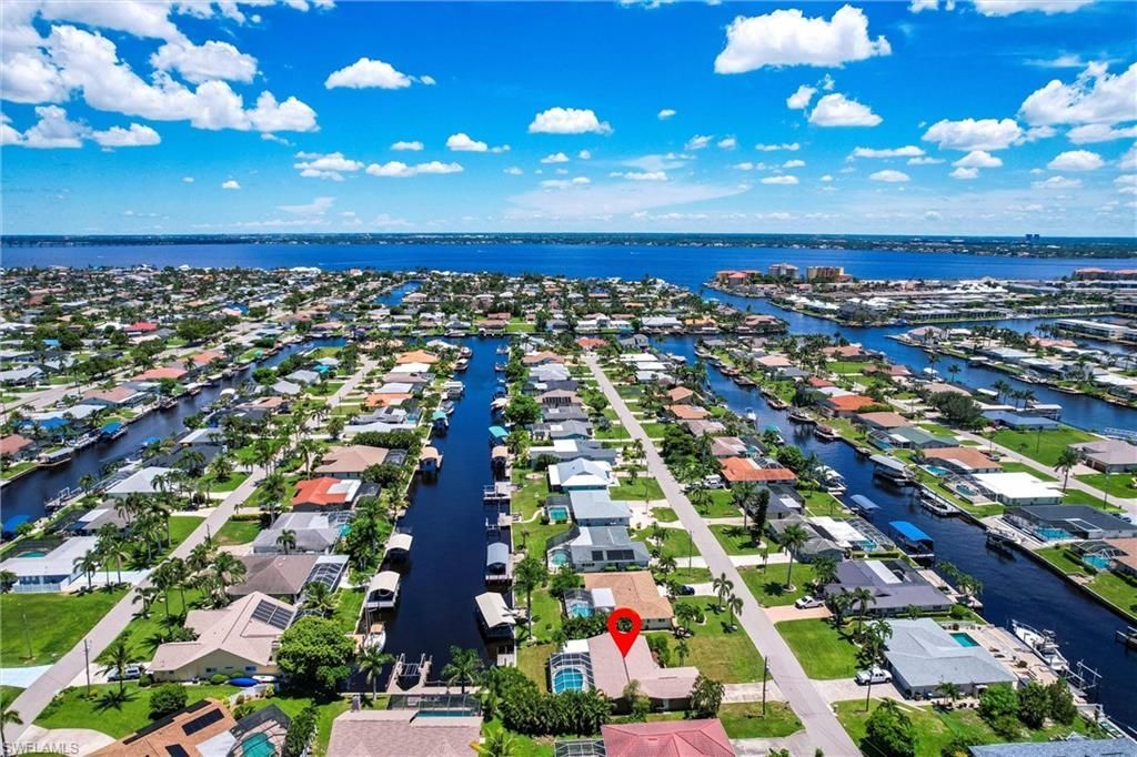 1623 SE 39th Ter , Cape Coral, FL 33904 Photo