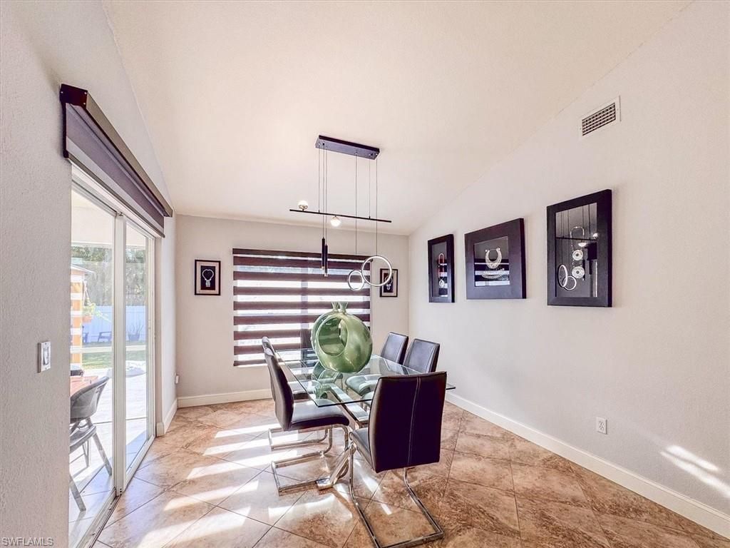 329 SW 30th Ave , Cape Coral, FL 33991 Photo