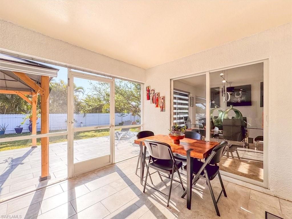 329 SW 30th Ave , Cape Coral, FL 33991 Photo