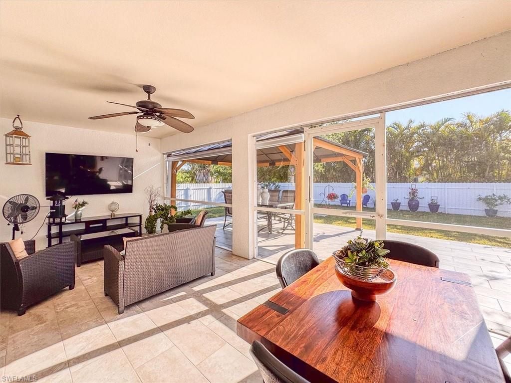 329 SW 30th Ave , Cape Coral, FL 33991 Photo