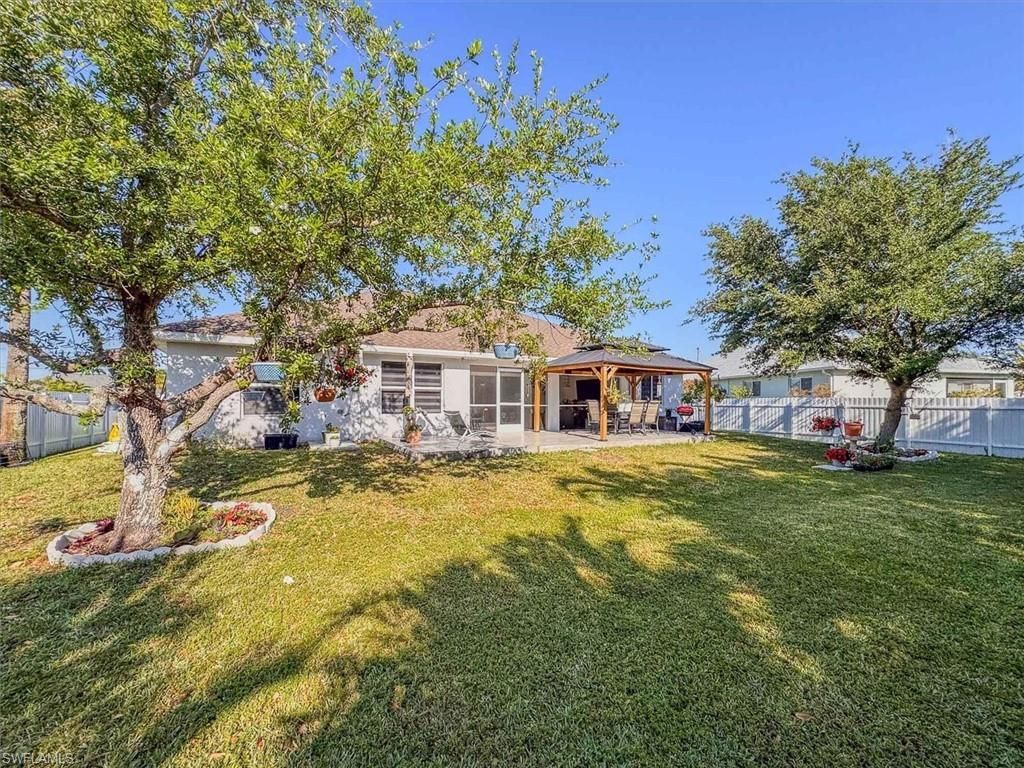 329 SW 30th Ave , Cape Coral, FL 33991 Photo