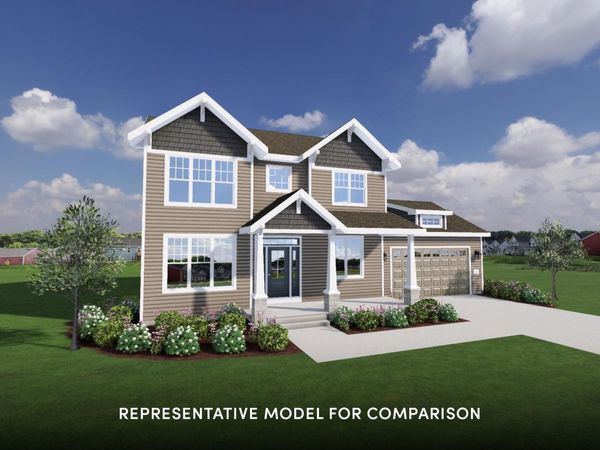 704 Winterberry Dr, Waukesha, WI 53189
