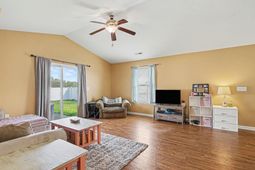 1001 Leatherman Rd. photo 4