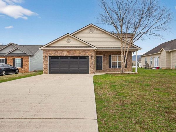 8279 Bluegill Circle, Ooltewah, TN 37363
