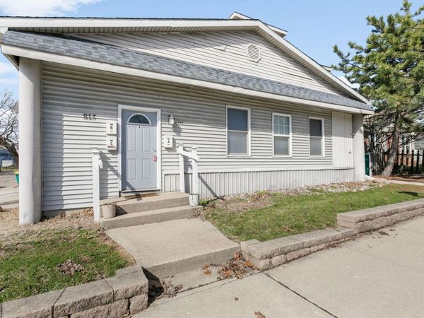 815 N Main Street, Mishawaka, IN 46545