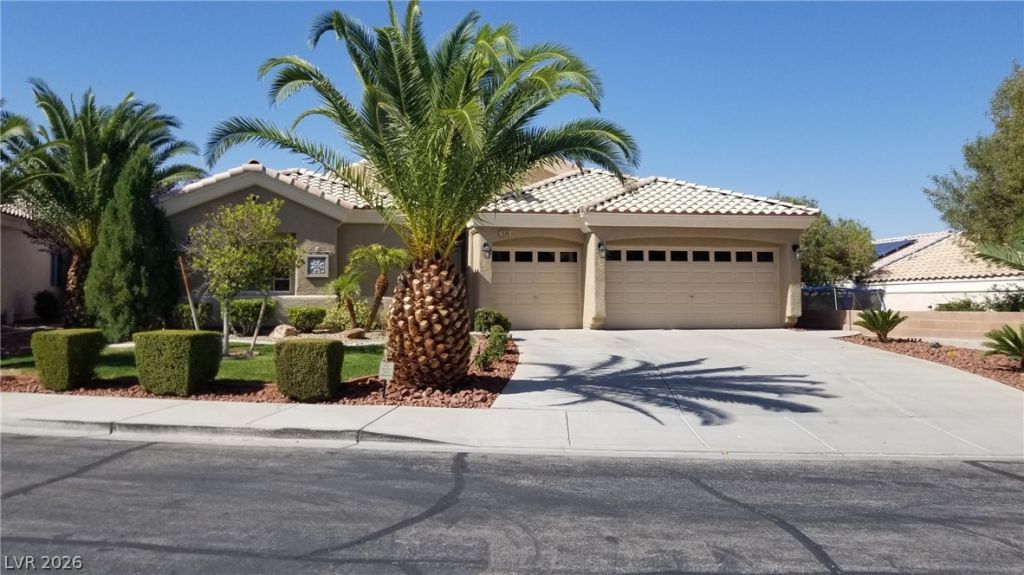 2560 Deer Season Street, Henderson, NV 89052 Main Photo