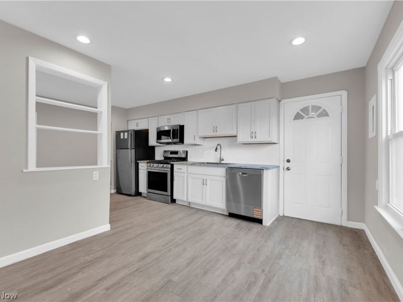 11930 Geraldine Avenue, Cleveland, OH 44111 Photo 10