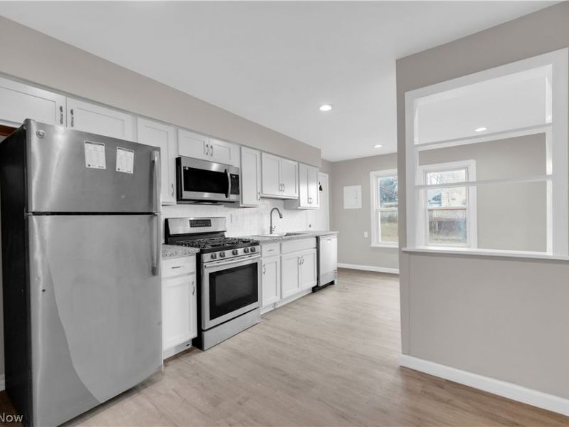 11930 Geraldine Avenue, Cleveland, OH 44111 Photo 14