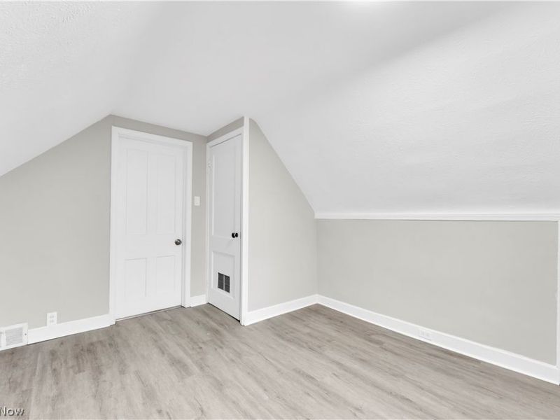 11930 Geraldine Avenue, Cleveland, OH 44111 Photo 27