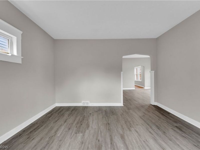 11930 Geraldine Avenue, Cleveland, OH 44111 Photo 6