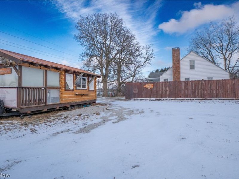 8216 Navarre Road SW, Massillon, OH 44662 Photo 3