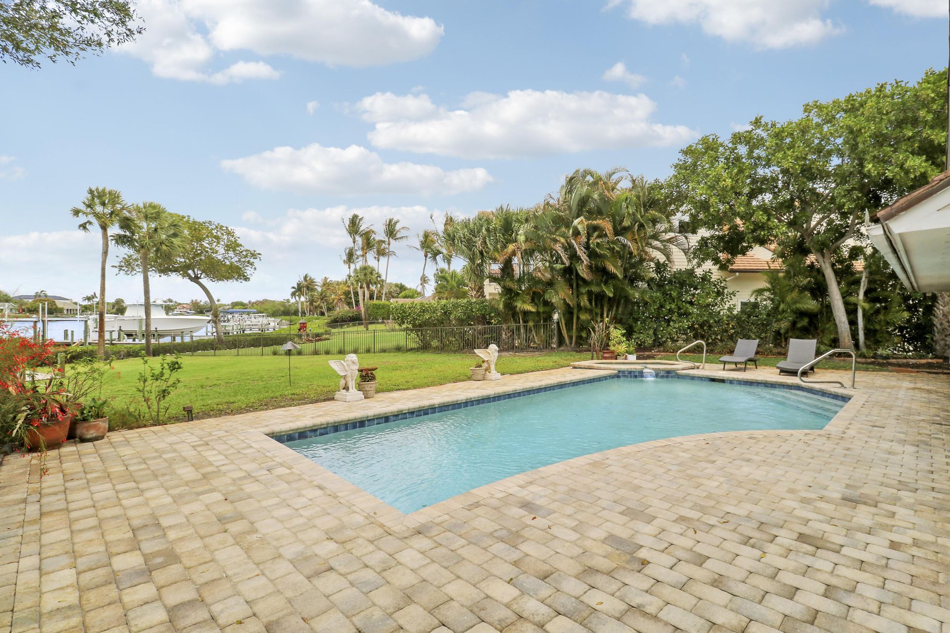 18815 SE River Ridge Road, Jupiter, FL 33469 Photo