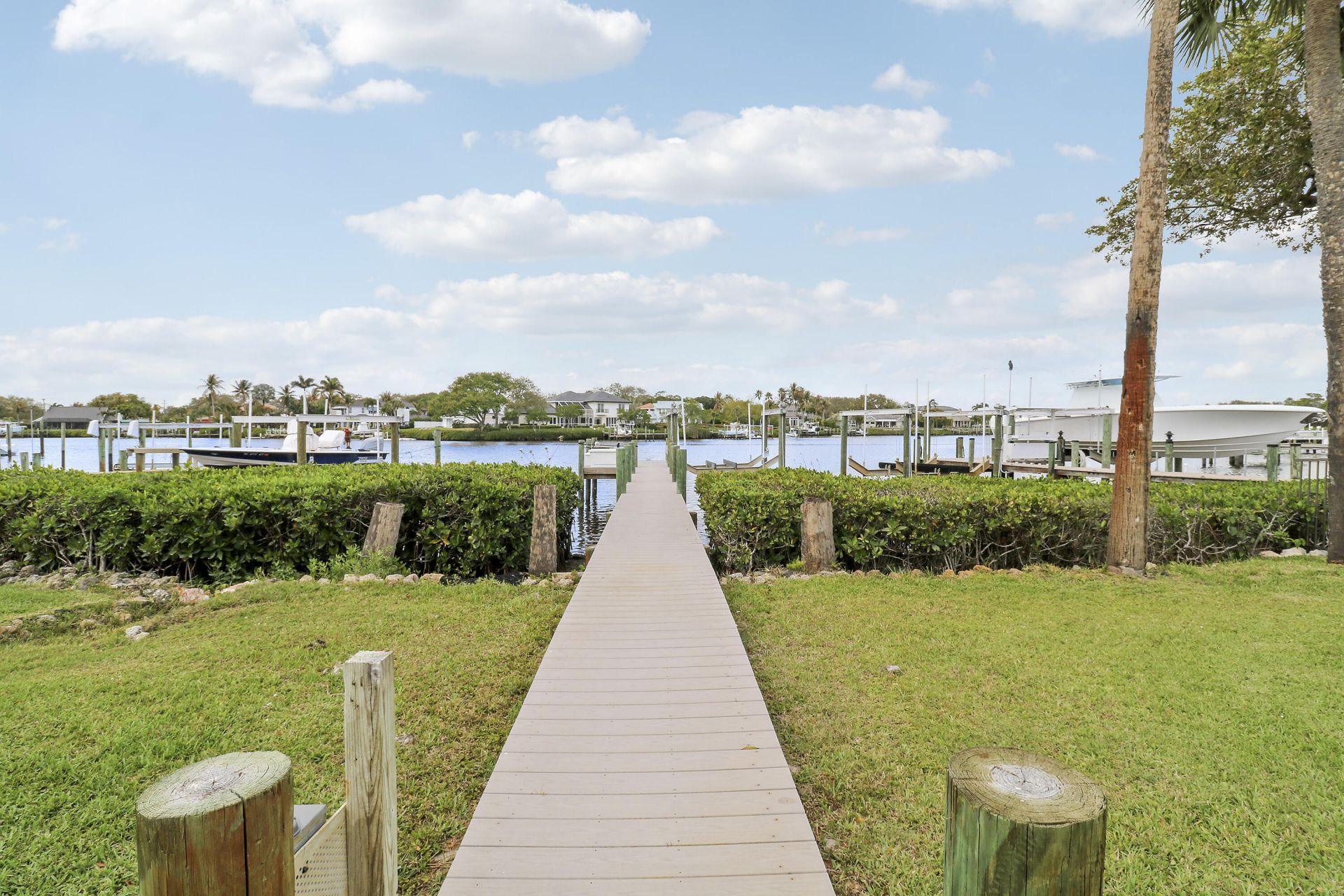 18815 SE River Ridge Road, Jupiter, FL 33469 Photo