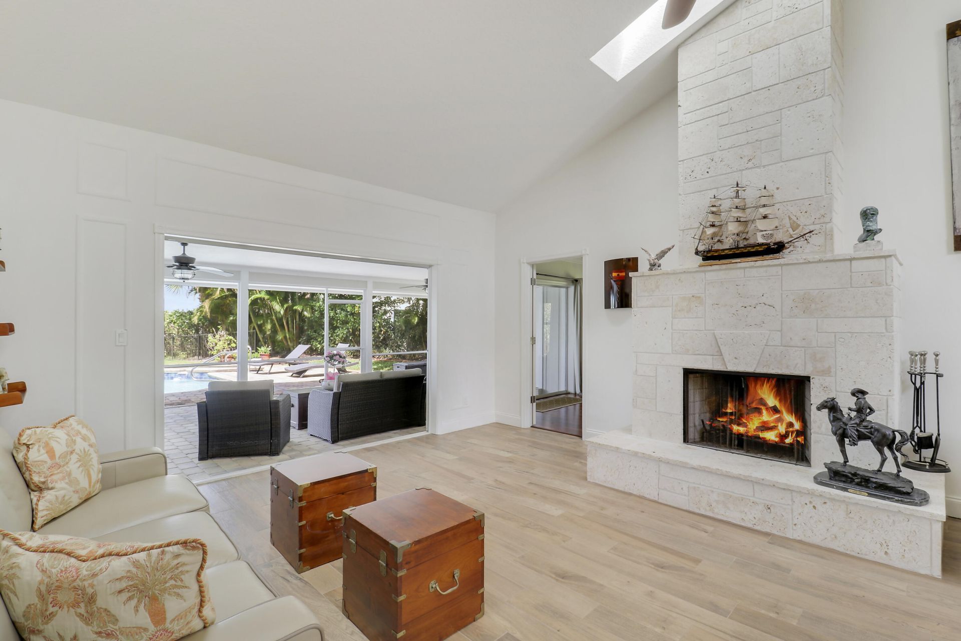 18815 SE River Ridge Road, Jupiter, FL 33469 Photo