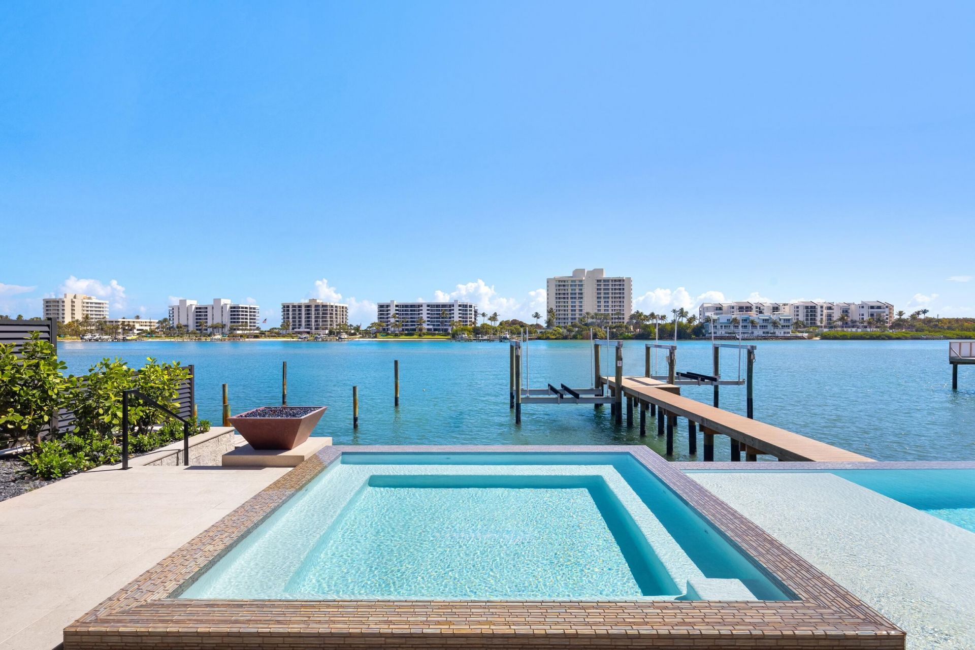 19696 Harbor Road N, Jupiter, FL 33469 Photo