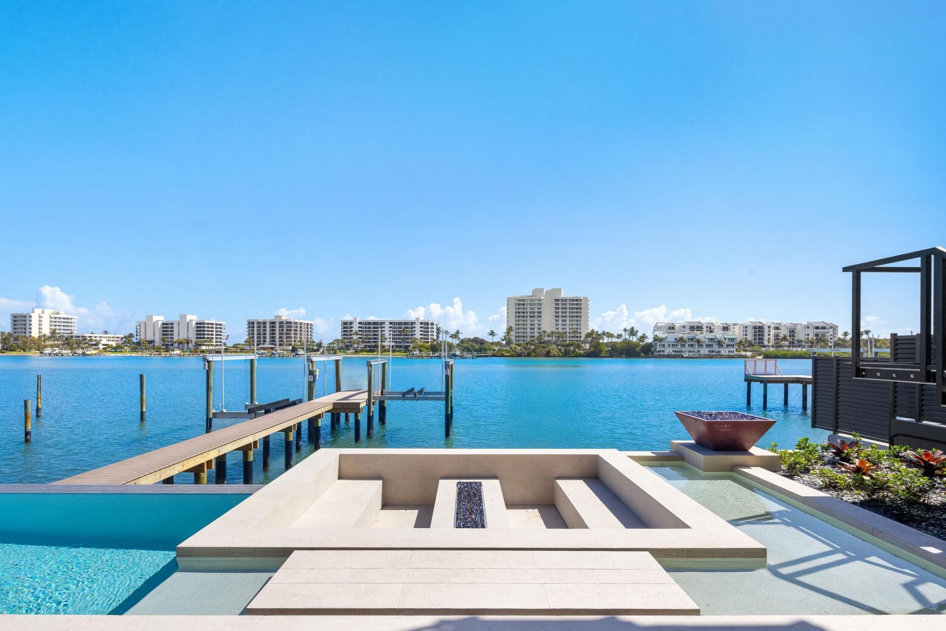 19696 Harbor Road N, Jupiter, FL 33469 Photo