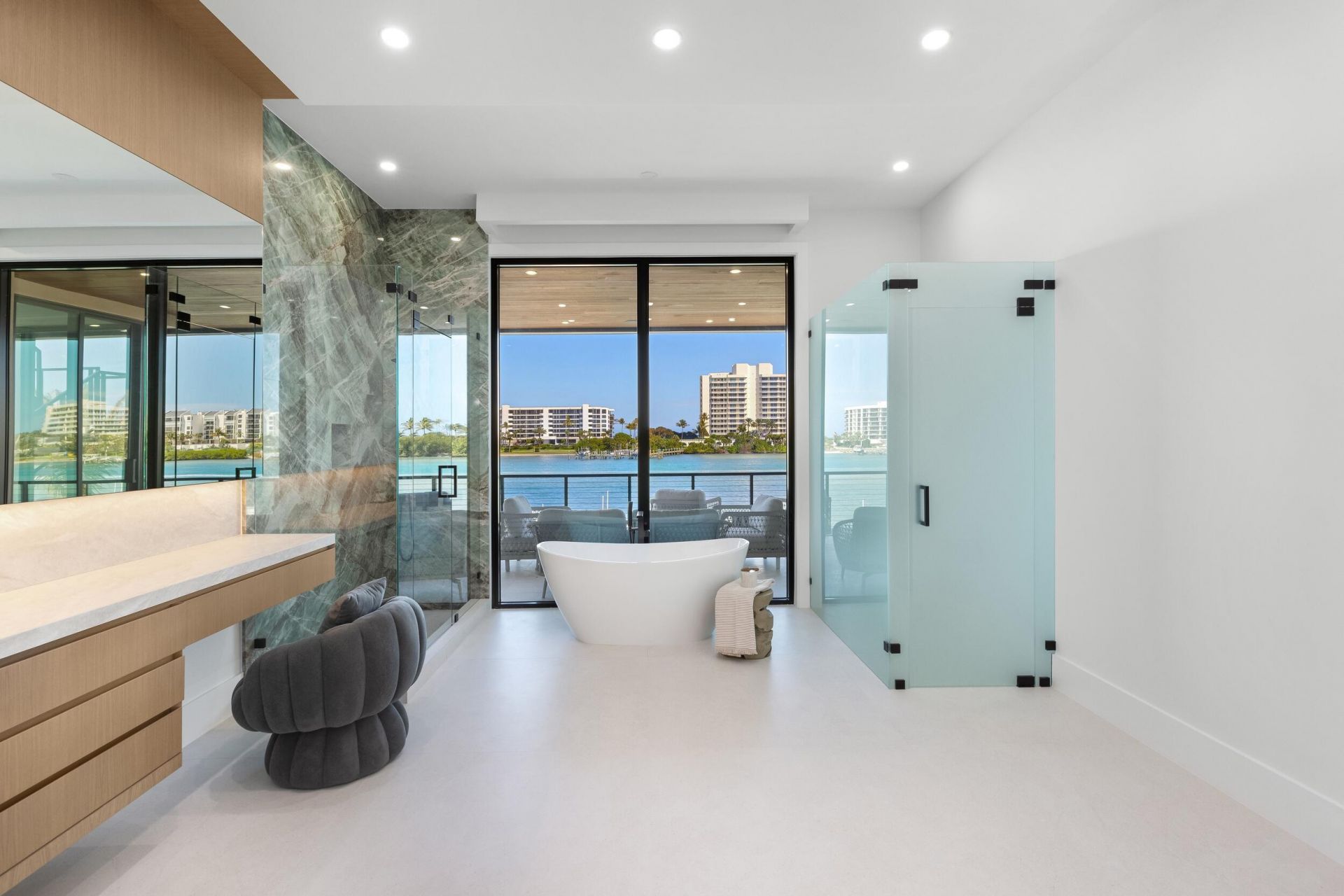 19696 Harbor Road N, Jupiter, FL 33469 Photo