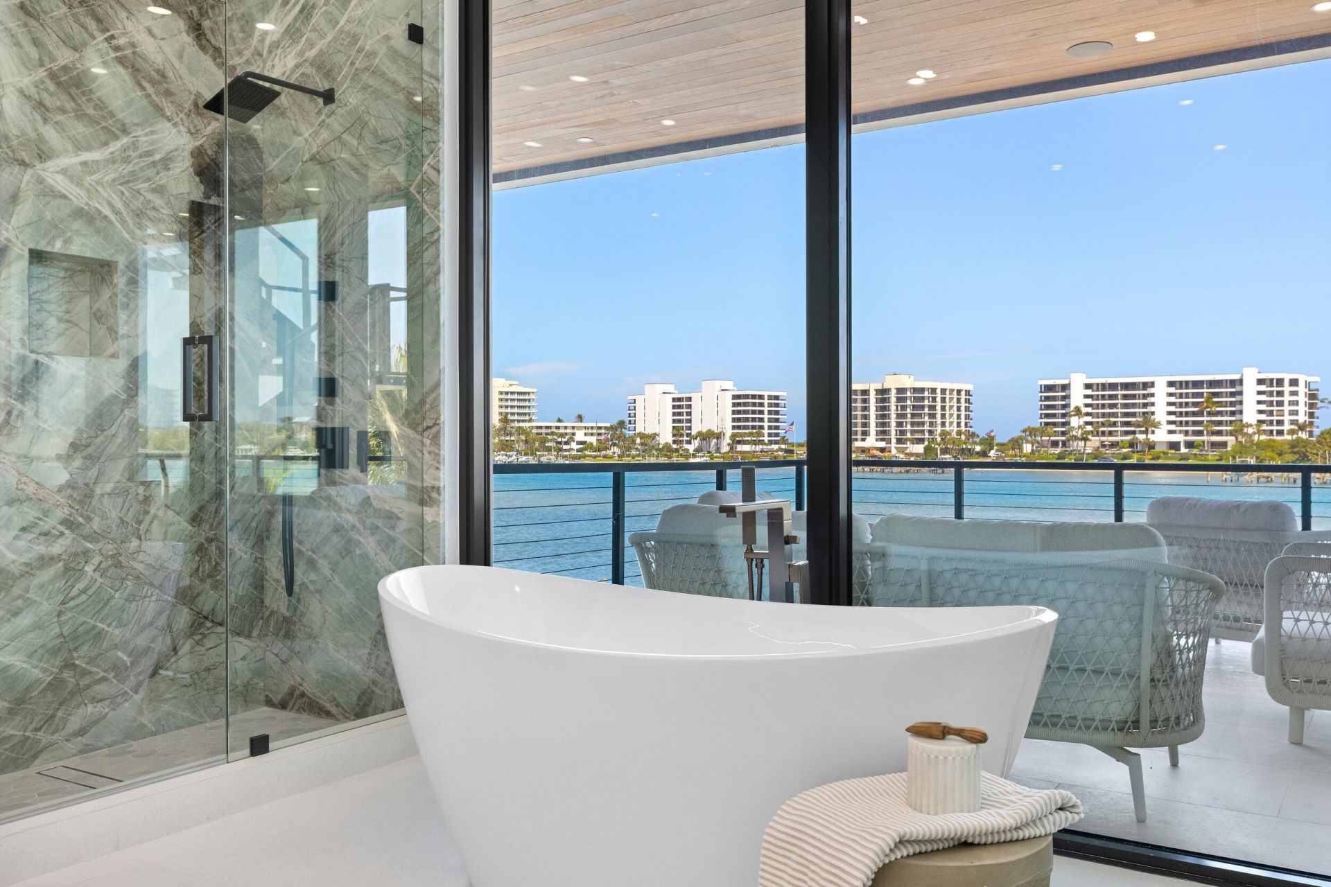 19696 Harbor Road N, Jupiter, FL 33469 Photo