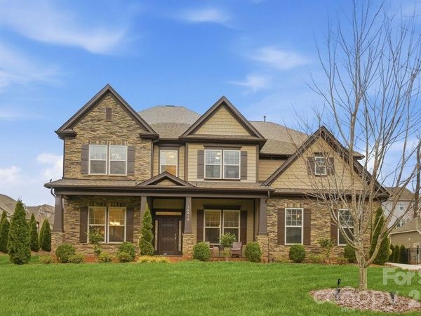 10018 Dressage Lane , Midland, NC 28107