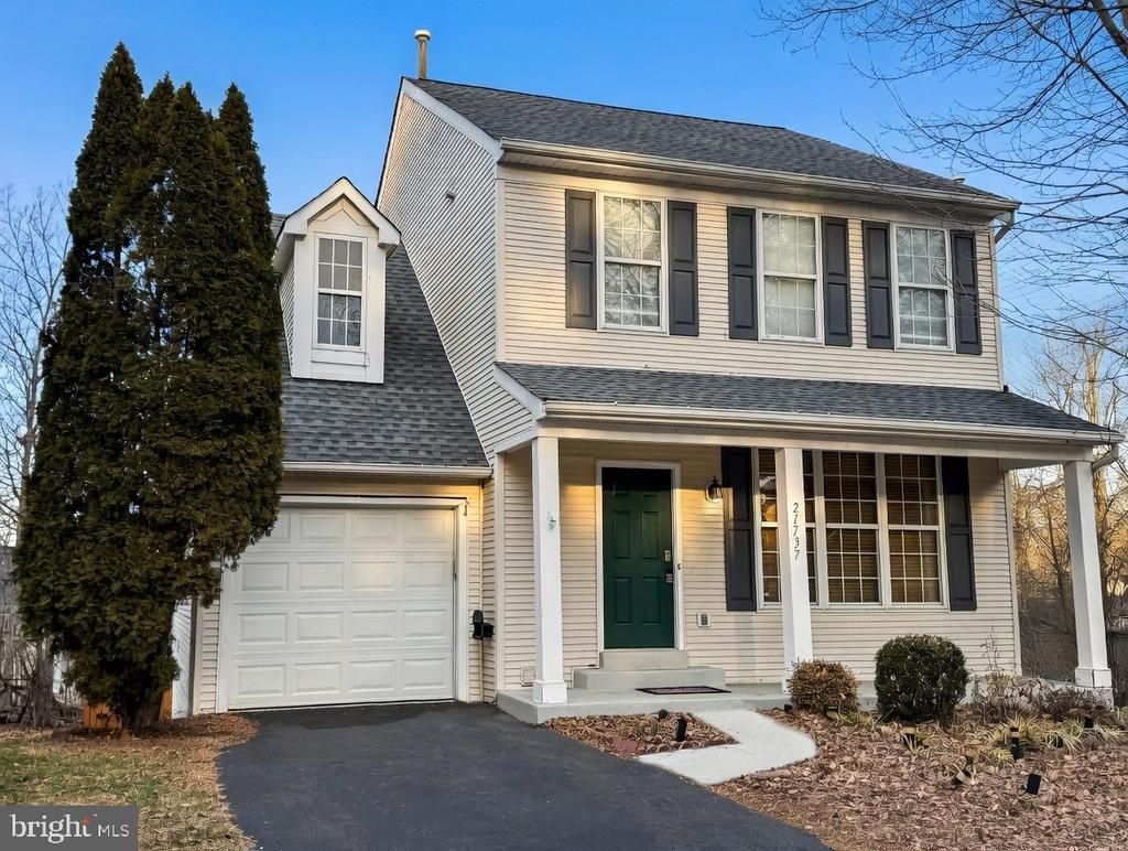 21737 Tottenham Hale Court, Sterling, VA 20166 Main Photo