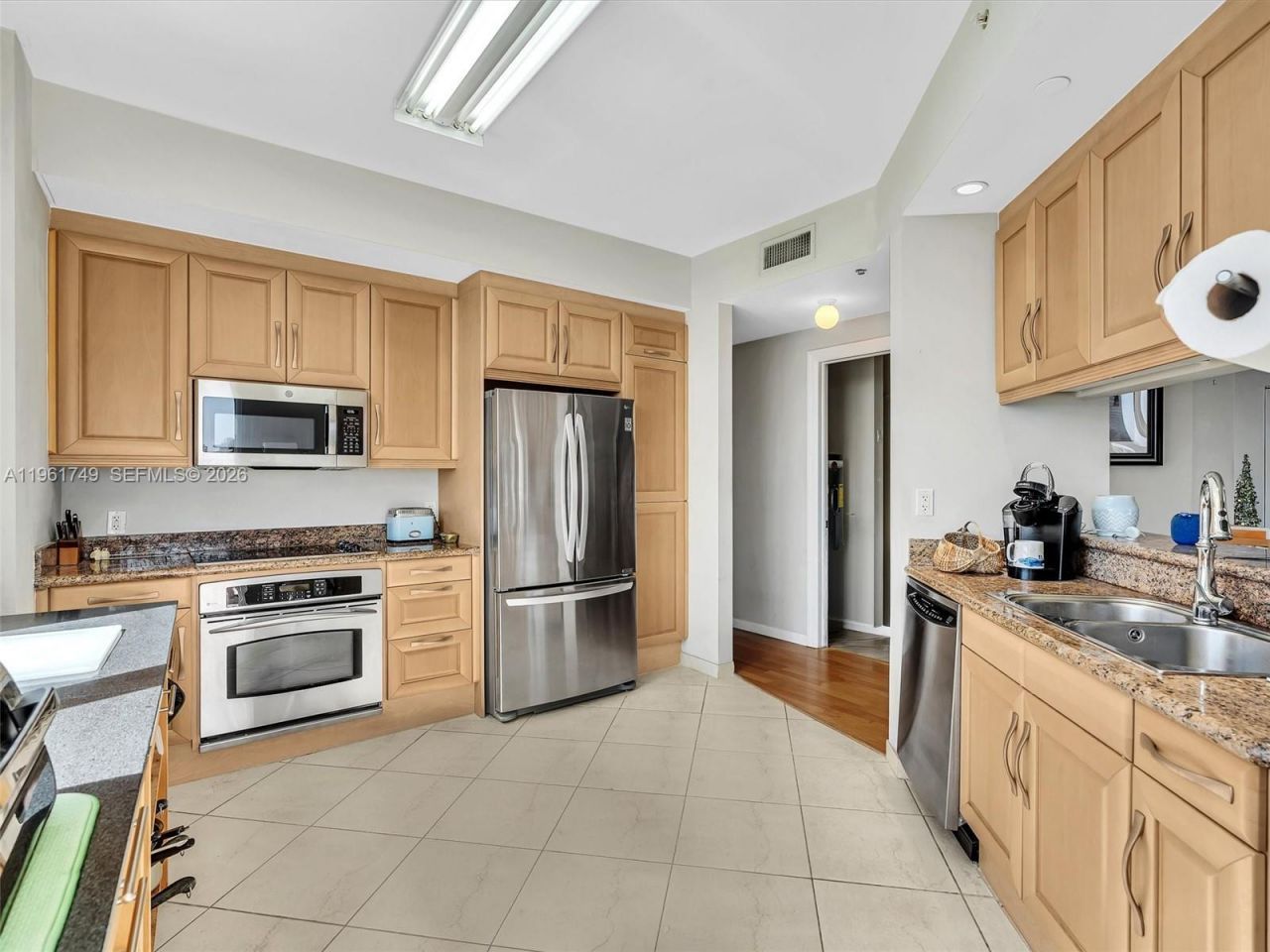 9751 E Bay Harbor Dr, Unit 12D, Bay Harbor Islands, FL 33154 Photo