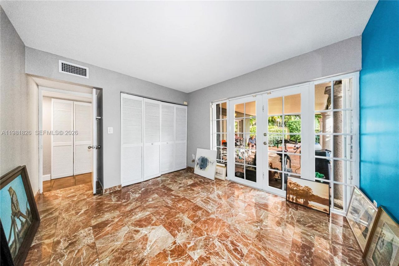 5747 SW 55th St, Miami, FL 33155 Photo