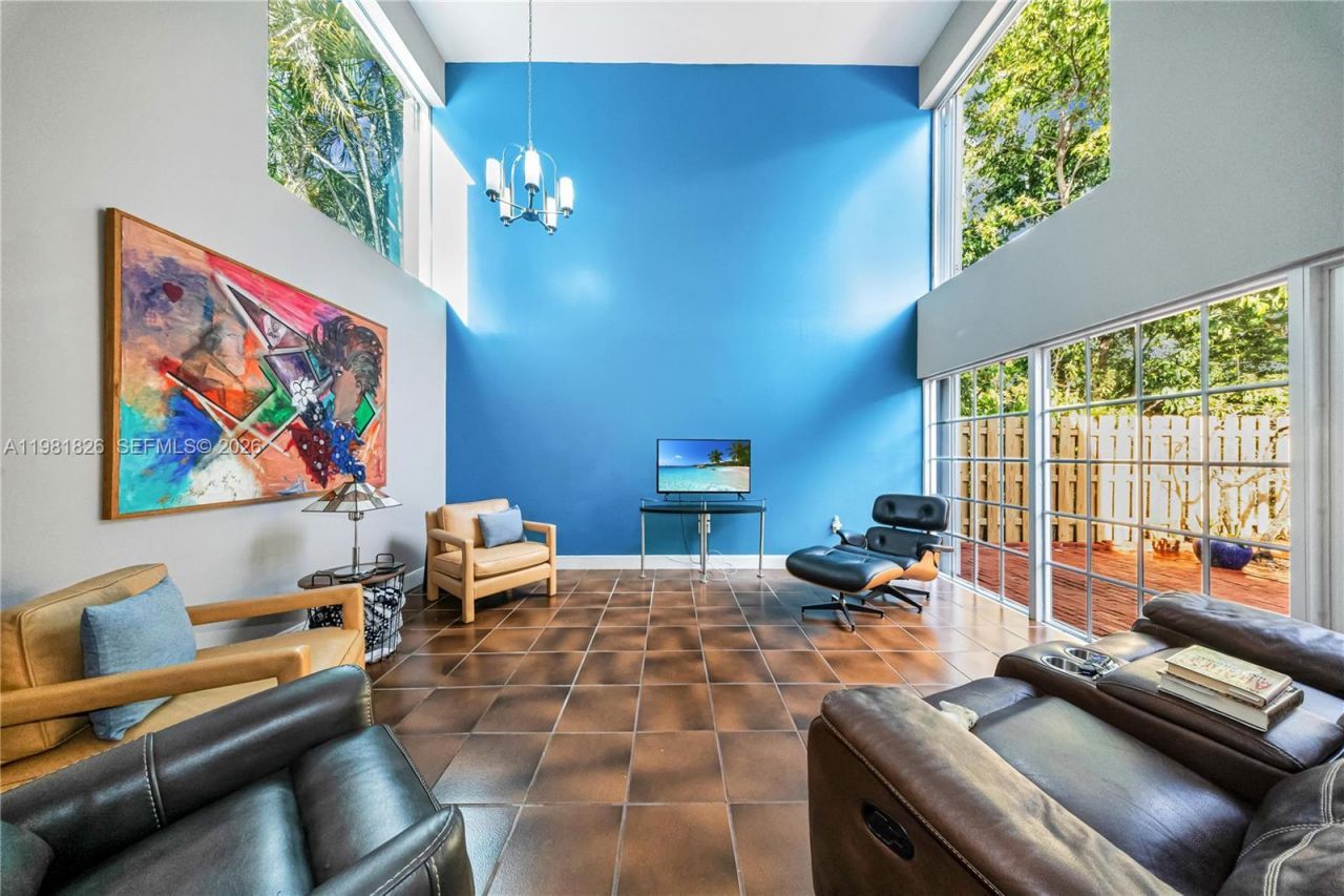 5747 SW 55th St, Miami, FL 33155 Photo