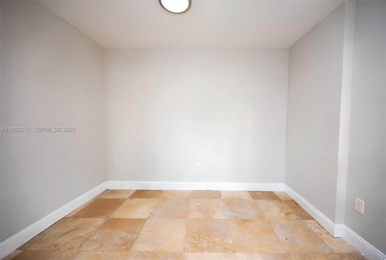 350 S Miami, Unit 1709, Miami, FL 33130 Photo