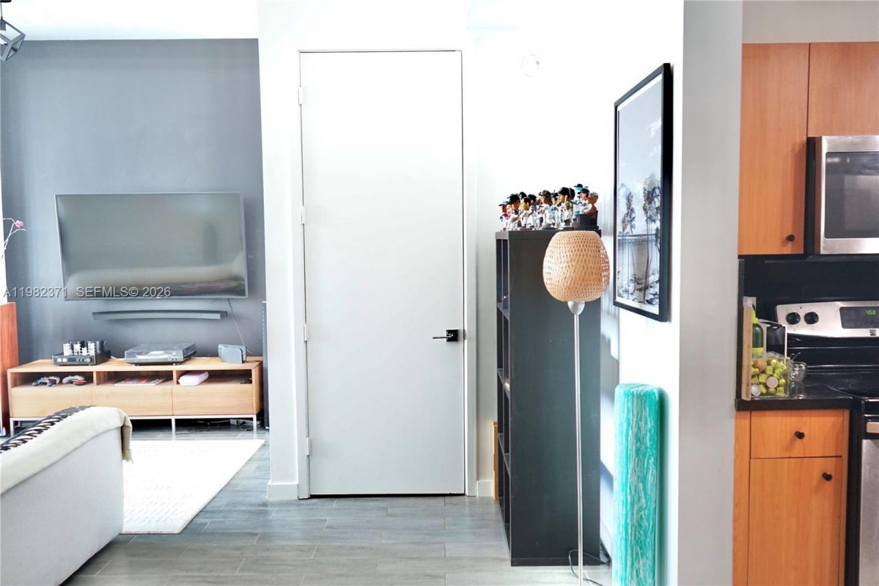 2200 NE 4th Ave , Unit 503, Miami, FL 33137 Photo