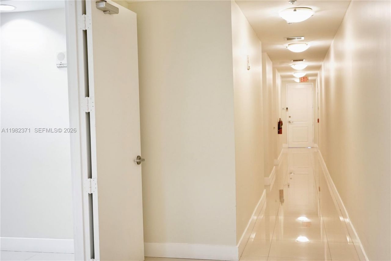 2200 NE 4th Ave , Unit 503, Miami, FL 33137 Photo