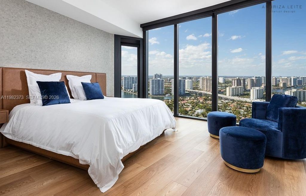 18555 Collins Ave. , Unit 3005, Sunny Isles Beach, FL 33160 Photo