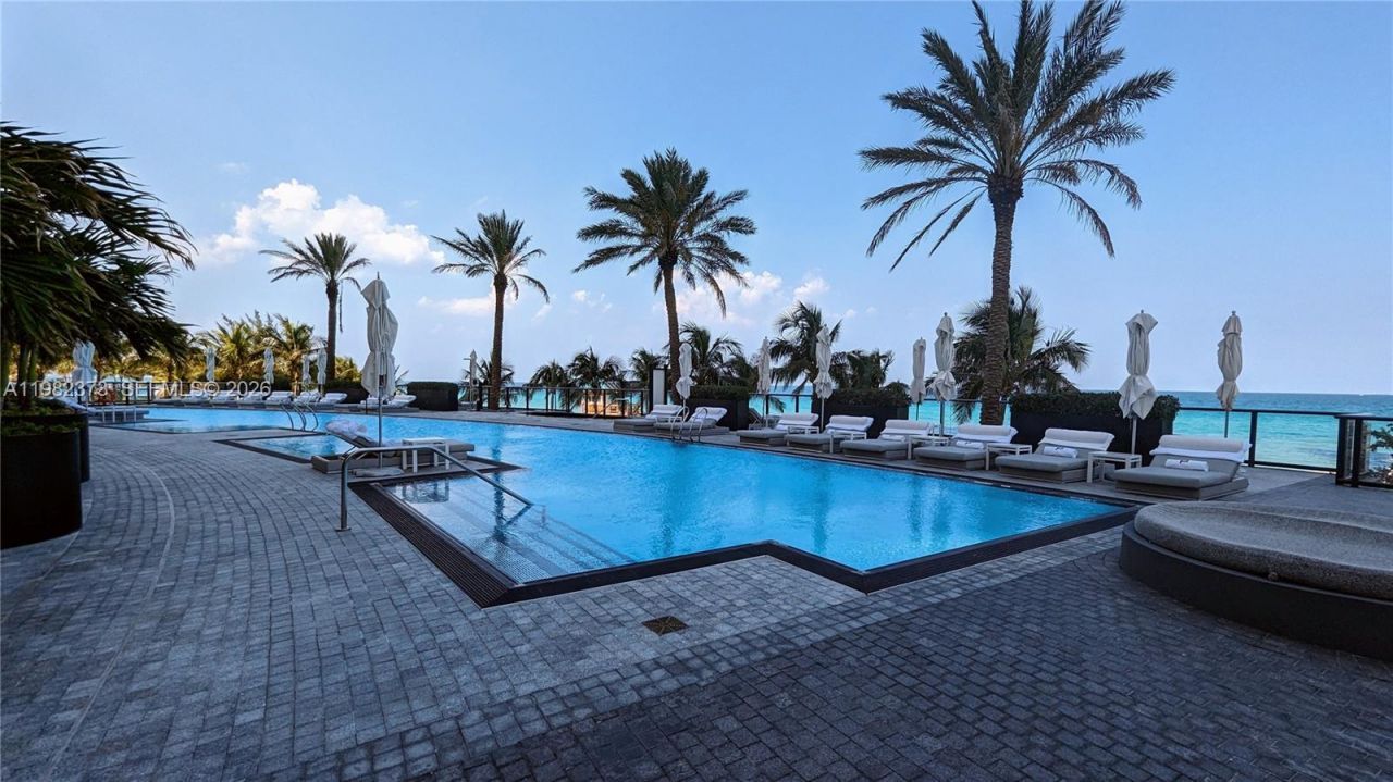 18555 Collins Ave. , Unit 3005, Sunny Isles Beach, FL 33160 Photo