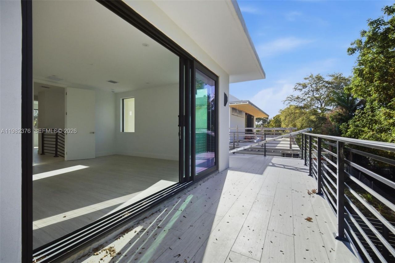 3545 Florida Ave , Miami, FL 33133 Photo