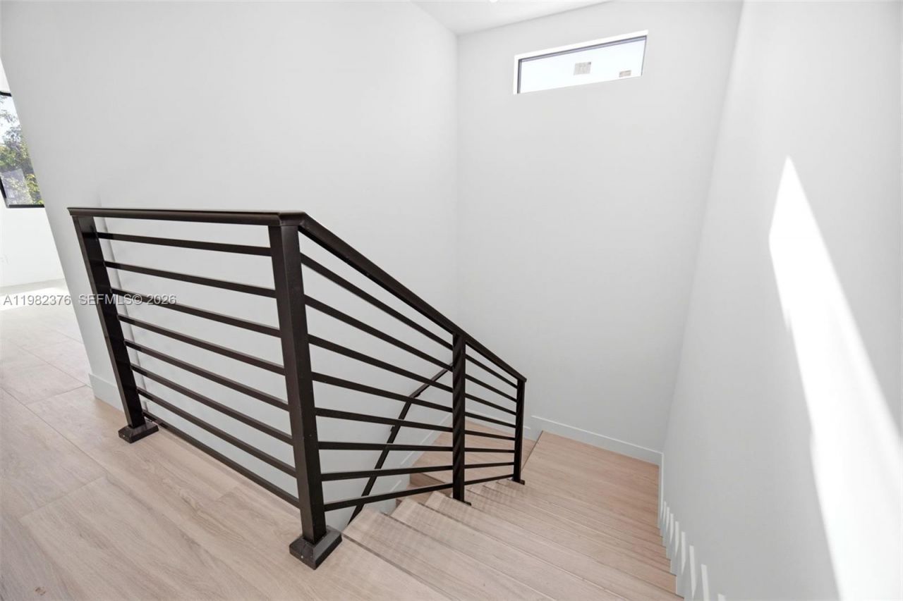 3545 Florida Ave , Miami, FL 33133 Photo