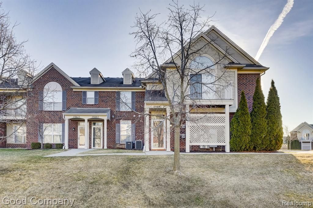 29891 Heritage Parkway, Warren, MI 48092 Main Photo