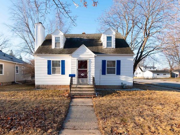 943 ROSCOE STREET, Green Bay, WI 54304