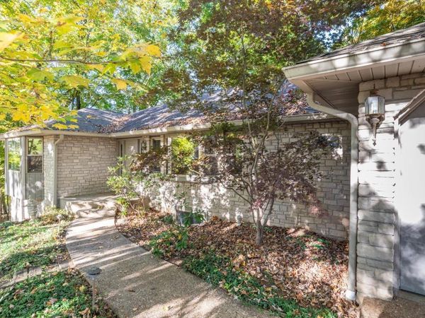 3504 S Ashwood Drive, Bloomington, IN 47401