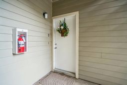 2311 Treescape Drive photo 4