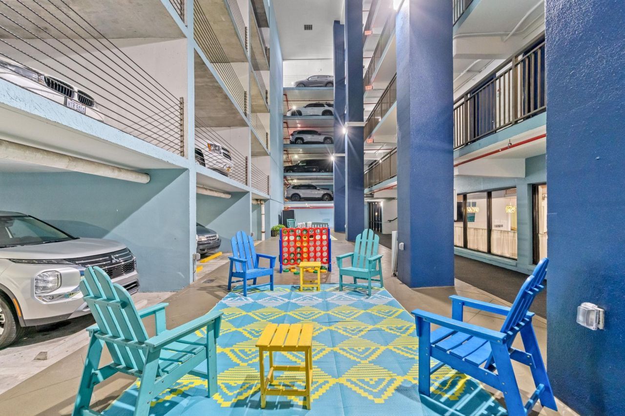 201 77th Ave. N Photo 33