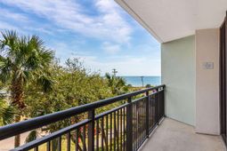 201 77th Ave. N photo 4