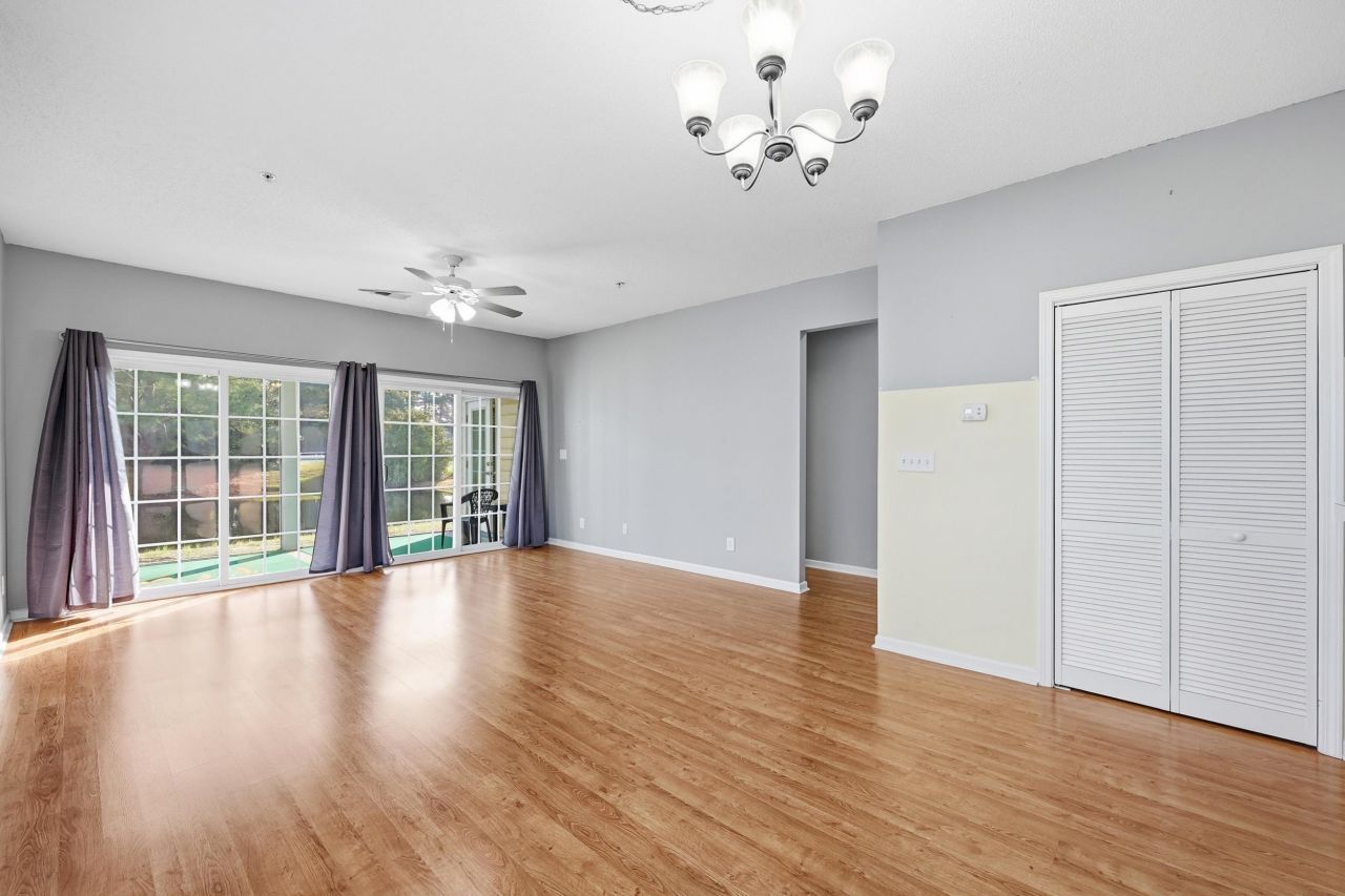 4902 Britewater Ct. Photo 8