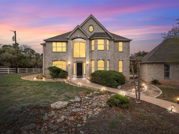 408 Saddlehorn DR , Dripping Springs, TX 78620