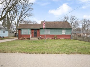 2536 Winton Place NW, Canton, OH 44709