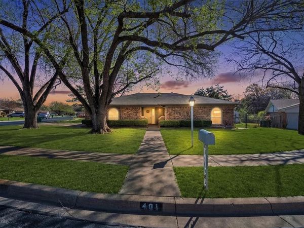 401 Ferenz Court, Crowley, TX 76036