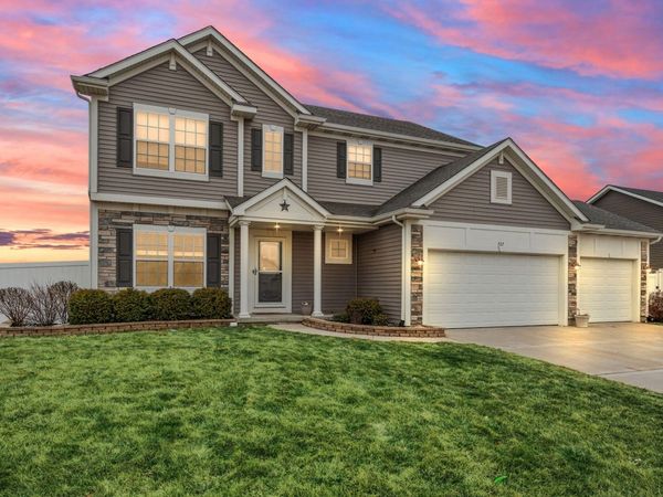 727 E 118th Avenue, Crown Point, IN 46307