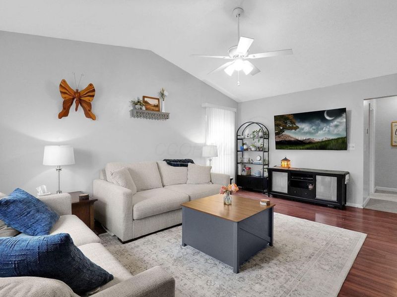 652 Academy Drive, Galloway, OH 43119 Photo 8