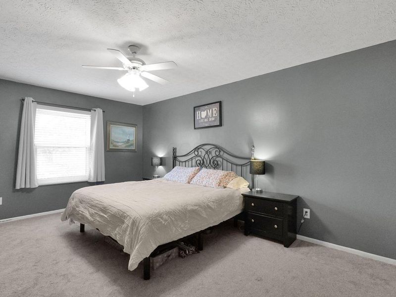 652 Academy Drive, Galloway, OH 43119 Photo 9